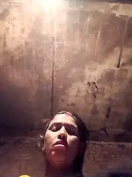 Hot re83 online show from March 2, 7:32 pm