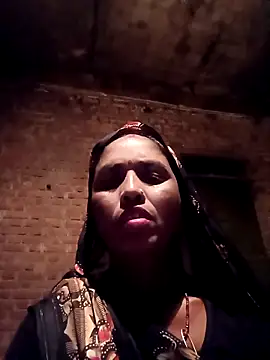 Hot re83 online show from March 5, 4:14 pm