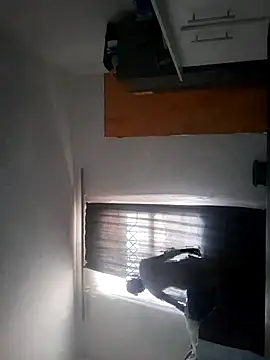 iwantolderwmn online show from March 12, 6:52 am