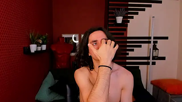 Daniel Morrise online show from March 9, 10:30 am