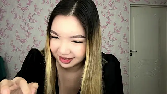 Elina Mottel online show from March 19, 9:57 am