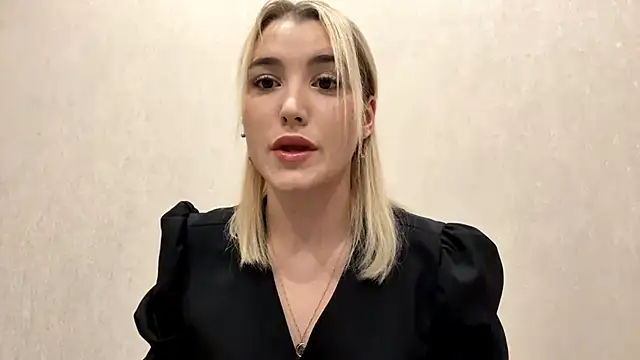 MerryVideo online show from February 24, 9:02 pm