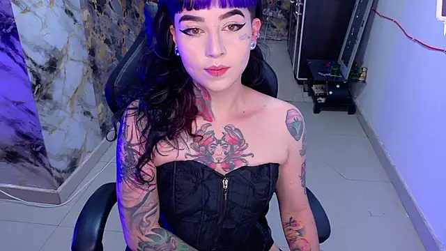 Snapshot of nova_kitttyy chatting on May 24, 4:39 am nova kitttyy online show from May 24, 4:39 am