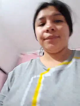 Snapshot of belen_green chatting on June 14, 2:24 am belen green online show from June 14, 2:24 am