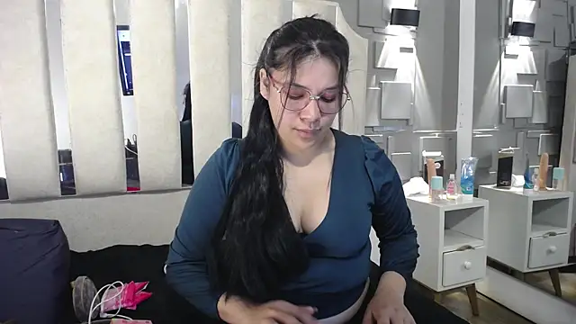 Snapshot of belen_green chatting on July 17, 12:01 pm belen green online show from July 17, 12:01 pm