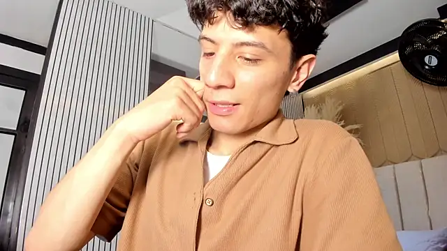 Snapshot of Angel_St1 chatting on May 5, 7:55 pm Angel St1 online show from May 5, 7:55 pm