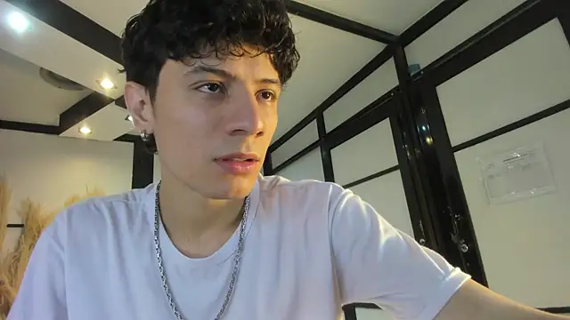 Snapshot of Angel_St1 chatting on May 11, 1:50 pm Angel St1 online show from May 11, 1:50 pm