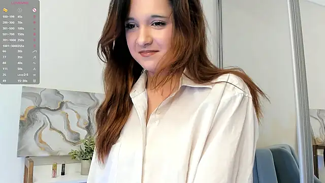 GrayceVavra online show from May 1, 5:28 pm