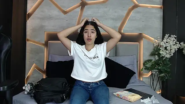 SilkNyx online show from March 3, 1:28 pm