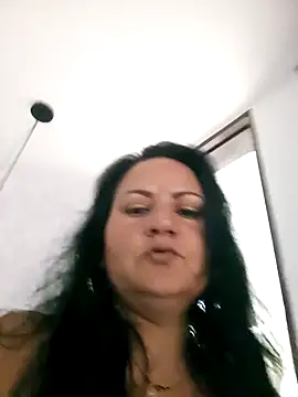 Mishell Perez online show from March 13, 7:42 pm