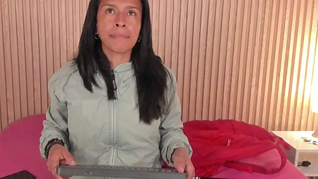 samantha duart3 online show from July 23, 11:41 am