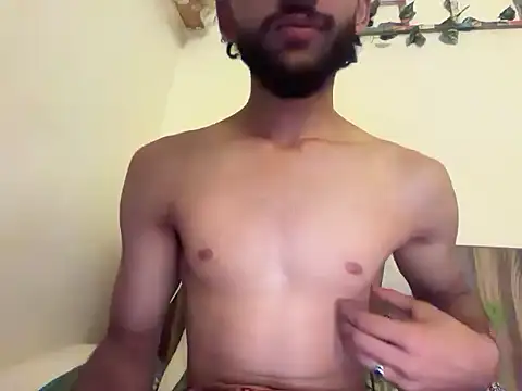 Snapshot of Robyne_xx chatting on March 20, 4:12 pm Robyne xx online show from March 20, 4:12 pm