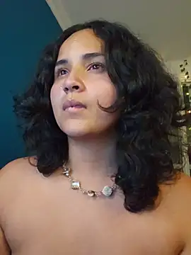 Snapshot of IncognitoLive1 chatting on May 26, 11:23 pm IncognitoLive1 online show from May 26, 11:23 pm