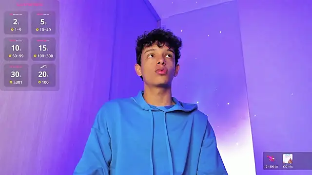 Snapshot of Maxfrost1 chatting on March 15, 4:29 am Maxfrost1 online show from March 15, 4:29 am