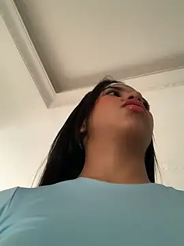 Snapshot of Lily_em chatting on July 6, 3:03 pm Lily em online show from July 6, 3:03 pm