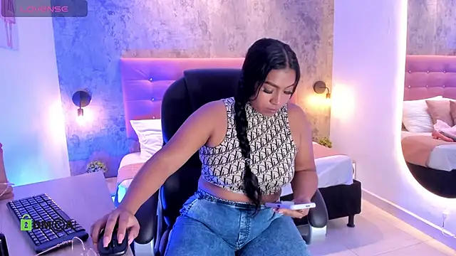 Snapshot of brithanycampbell chatting on July 3, 12:22 pm brithanycampbell online show from July 3, 12:22 pm