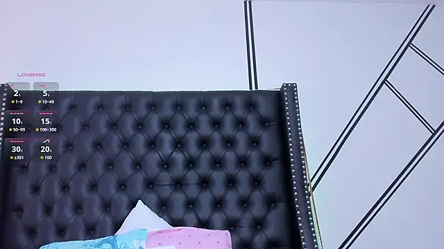 evangeline valencia online show from March 3, 11:21 pm