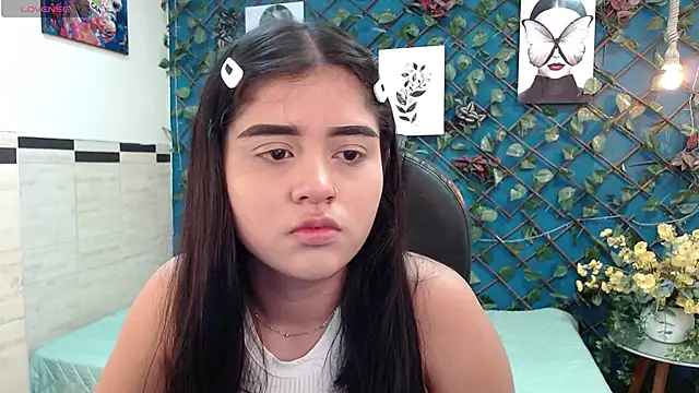 Snapshot of mila_quin chatting on May 24, 12:32 pm mila quin online show from May 24, 12:32 pm