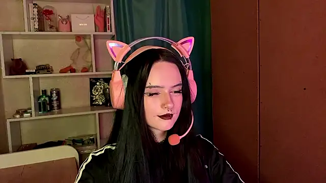 MabelDefina online show from February 20, 11:11 am