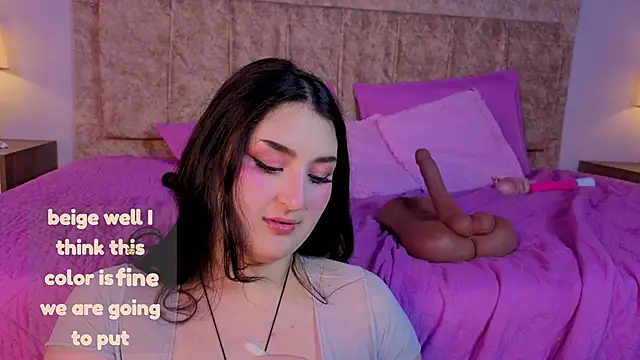 Snapshot of zoe_moon__ chatting on July 28, 4:39 pm zoe moon online show from July 28, 4:39 pm