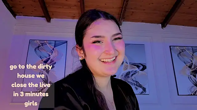 Snapshot of zoe_moon__ chatting on July 28, 6:20 pm zoe moon online show from July 28, 6:20 pm