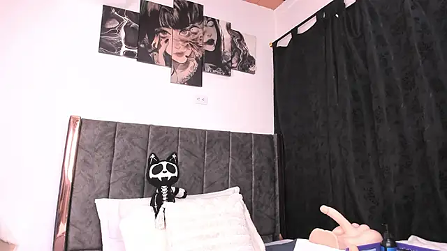Snapshot of Helldy_666 chatting on May 16, 3:03 am Helldy 666 online show from May 16, 3:03 am
