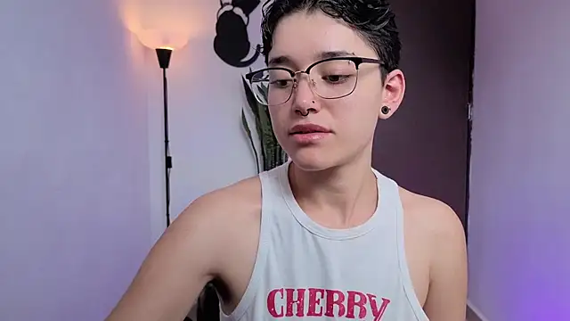 Snapshot of jeroharper_ chatting on July 26, 8:05 pm jeroharper online show from July 26, 8:05 pm