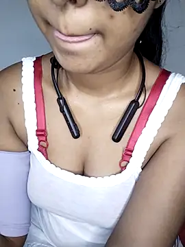 Snapshot of ASHANYA_JAYASOORIYA chatting on March 6, 6:10 am ASHANYA JAYASOORIYA online show from March 6, 6:10 am