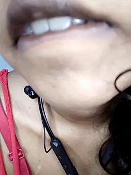 Snapshot of ASHANYA_JAYASOORIYA chatting on May 22, 8:42 am ASHANYA JAYASOORIYA online show from May 22, 8:42 am