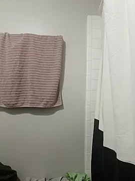 lawlesslovemaker69 online show from March 5, 3:19 pm