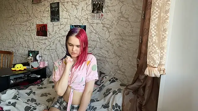AmaliaJess online show from May 2, 2:55 pm