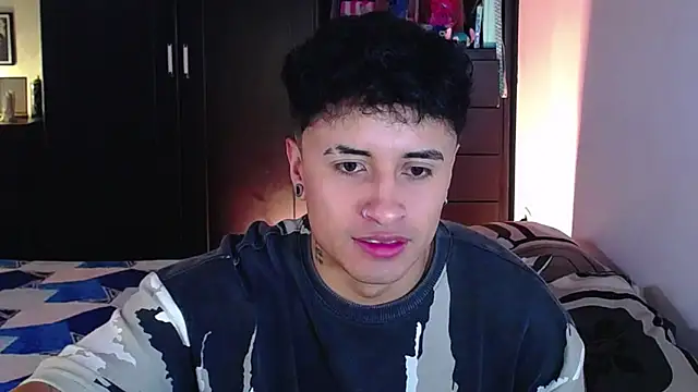 Jhon Sara online show from February 26, 3:44 pm