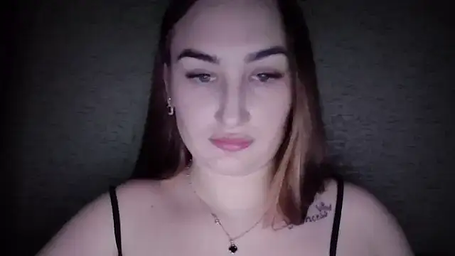 Elaine Bell online show from February 19, 1:01 am