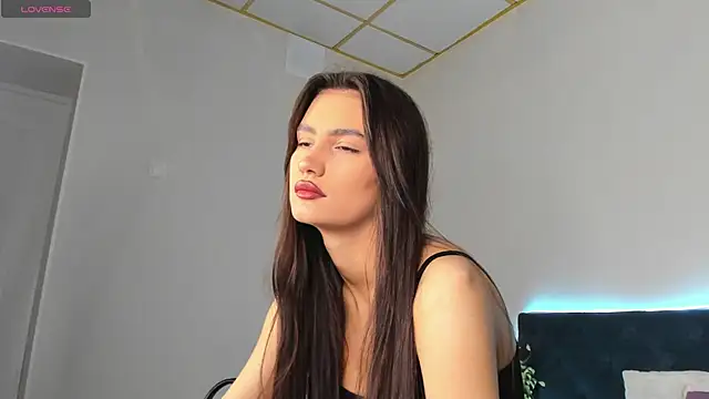 Snapshot of Adele_Lanea chatting on June 12, 1:04 am Adele Lanea online show from June 12, 1:04 am