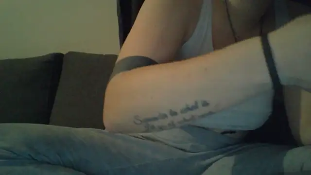 Geileboef28 online show from February 23, 8:50 pm