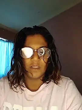 Snapshot of indianstrawberrylips4u chatting on July 3, 6:09 am indianstrawberrylips4u online show from July 3, 6:09 am