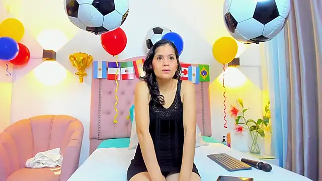 Paulynavera online show from June 13, 1:42 pm