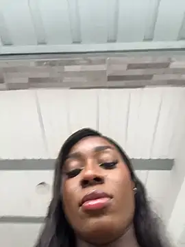 ZarahFerreira online show from February 28, 10:22 pm