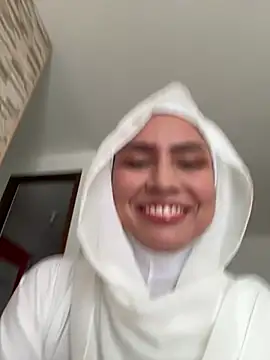 Snapshot of Darsha_Khemu chatting on May 30, 8:50 pm Darsha Khemu online show from May 30, 8:50 pm