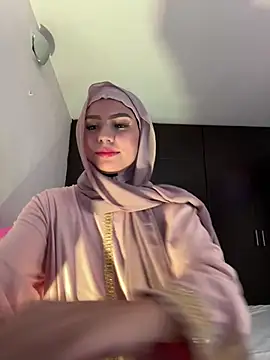 Snapshot of Darsha_Khemu chatting on July 17, 9:08 pm Darsha Khemu online show from July 17, 9:08 pm