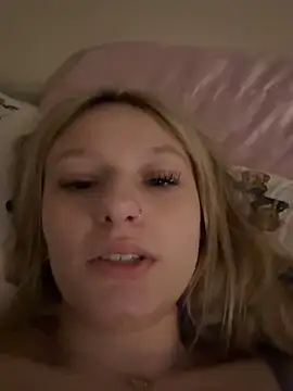 hyperafterdark online show from April 12, 2:44 pm