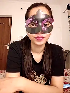 cute girl 29 online show from May 2, 1:10 am