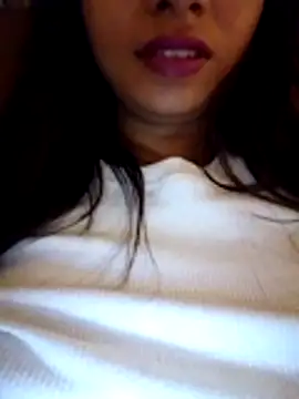 Snapshot of cute_girl_29 chatting on July 29, 1:59 am cute girl 29 online show from July 29, 1:59 am