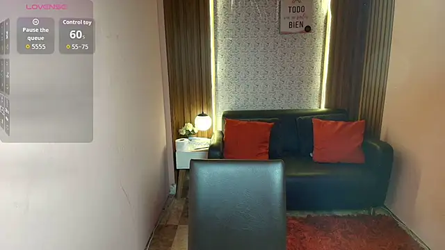 MoriahStorm online show from July 25, 1:19 pm