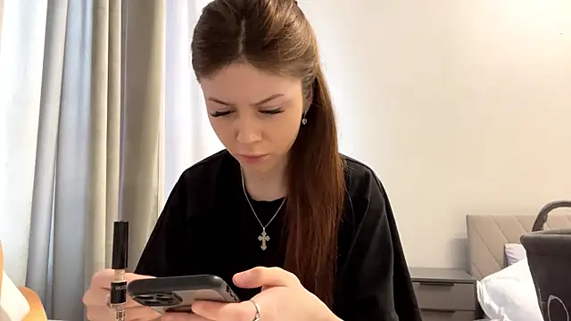 adelecloud online show from March 6, 8:33 am