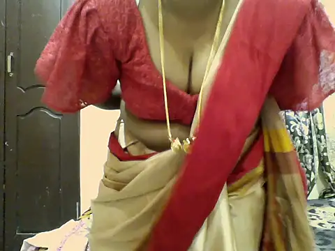 Snapshot of Angel_honeybear_143 chatting on March 15, 12:11 pm Angel honeybear 143 online show from March 15, 12:11 pm
