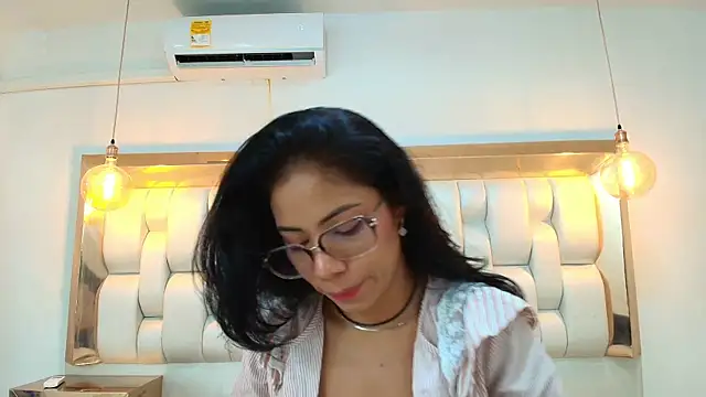 AzulMaveric online show from May 11, 4:48 pm