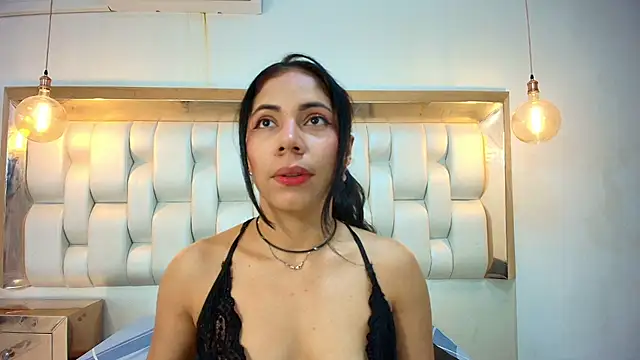 AzulMaveric online show from June 2, 8:33 pm