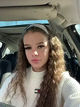 clarabarness15 online show from March 12, 7:25 am