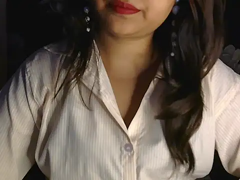 Snapshot of sassy_slut_69 chatting on May 28, 4:43 am sassy slut 69 online show from May 28, 4:43 am